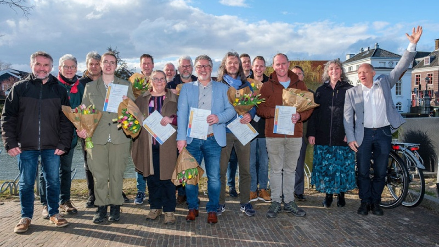 Diploma-uitreiking NCE Hovenier Historisch Groen: nieuwe generatie erfgoedhoveniers